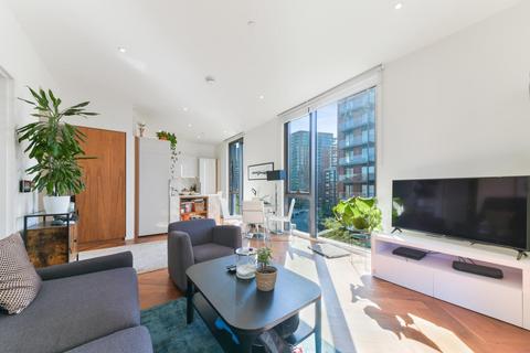 1 bedroom apartment to rent, Ambassador Building, Embassy Gardens, London, SW11