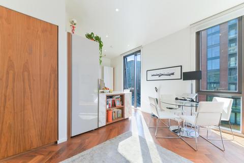 1 bedroom apartment to rent, Ambassador Building, Embassy Gardens, London, SW11