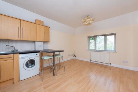 1 bedroom flat for sale, York Road, Farnborough, GU14