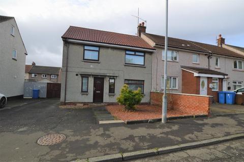 17 Abbots Avenue, Kilwinning, KA13 6BZ