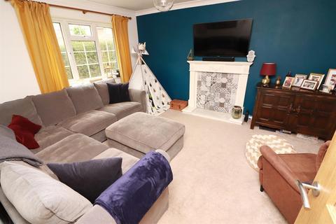90 Brockworth, Yate, Bristol, BS37 8SN