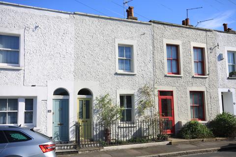 18 Bowater Place, London, SE3 8ST