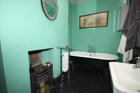 18 Bowater Place, London, SE3 8ST