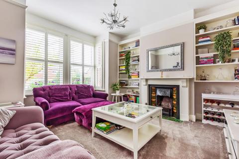36 Grasmere Road, Lightwater, GU18 5TJ
