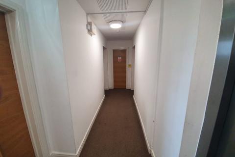 2 bedroom flat for sale, Azure Court, Kingsbury, NW9