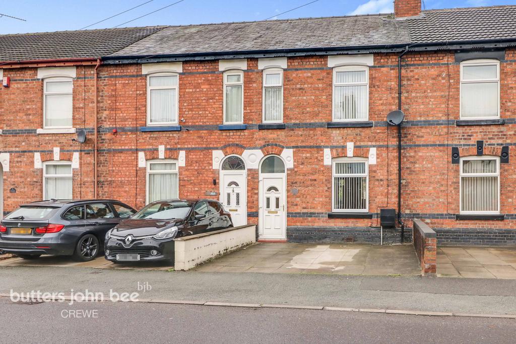 Broad Street, Crewe 2 bed terraced house £130,000