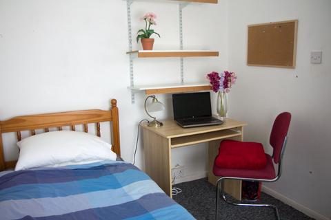 undefined, Leabon Grove, Birmingham B17