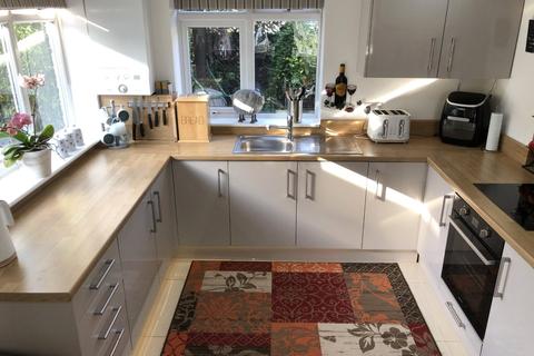 175 Blackhalve Lane, Wolverhampton, WV11 1AH