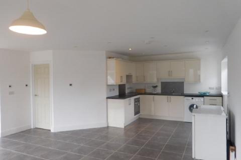 4 Caeglas Close, Ffairfach, Llandeilo, SA19 6UN