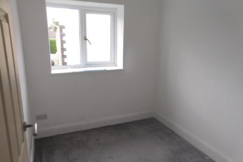 4 Caeglas Close, Ffairfach, Llandeilo, SA19 6UN