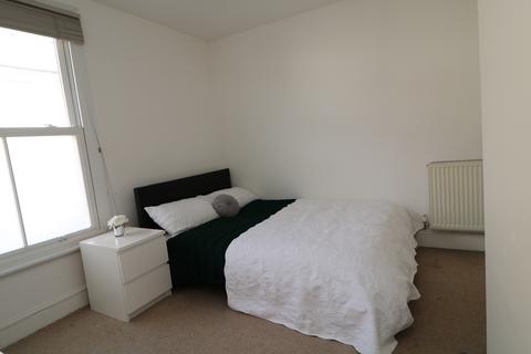 4 bedroom house share to rent, Kingsley Road