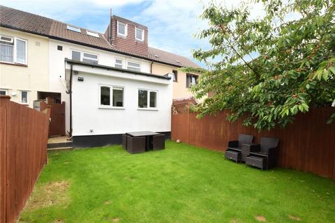 4 bedroom terraced house to rent, Fairfield Avenue, Watford, Hertfordshire, WD19