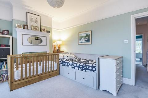 6 Waldeck Grove, London, SE27 0BE