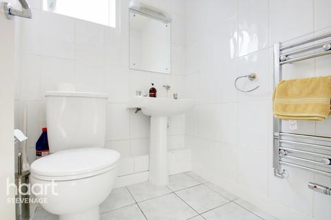 51 The Willows, Stevenage, SG2 8AW