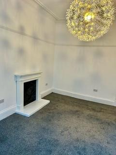 2 bedroom flat to rent, 63 Gardner Street, Glasgow, G11