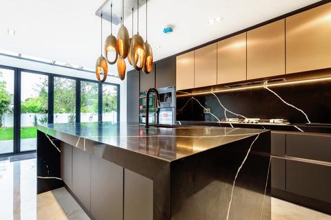 2 Ullswater Crescent, London, SW15 3RQ