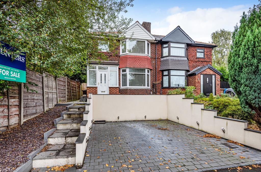 Lancaster Road, Salford, Greater Manchester 3 bed semidetached house