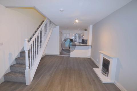 2 bedroom terraced house to rent, Chestnut Street, Wallsend NE28