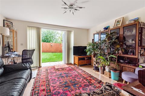 8 John Harper Close, Stroud, GL5 4HT