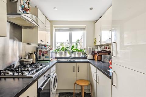8 John Harper Close, Stroud, GL5 4HT