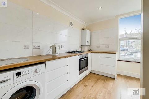 4b Maud Road, London, E10 5QF