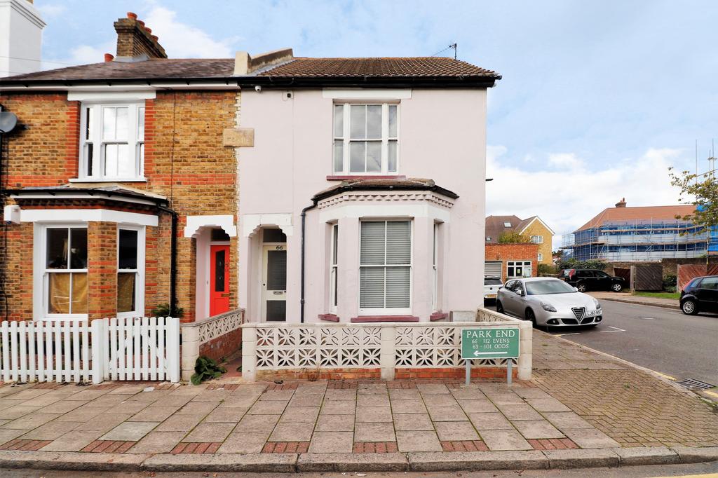 Park End, Bromley 3 bed end of terrace house £400,000