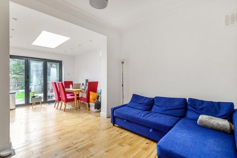 Flat A, 56 Wyatt Park Road, London, SW2 3TP