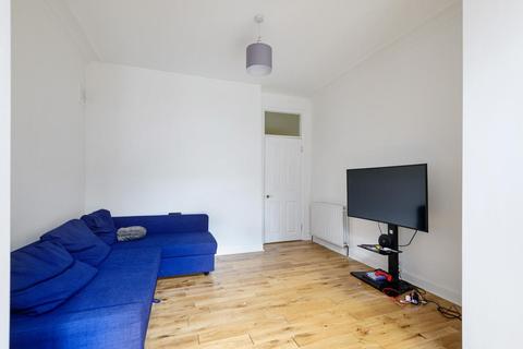 Flat A, 56 Wyatt Park Road, London, SW2 3TP