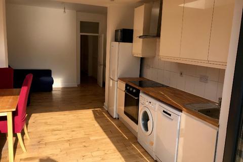Flat A, 56 Wyatt Park Road, London, SW2 3TP