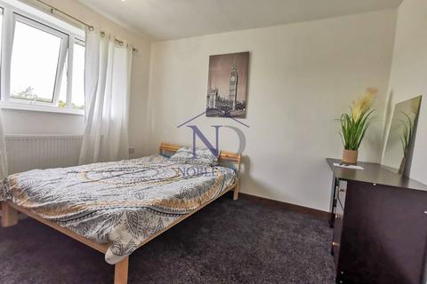 85 Borrowdale Drive, Castleford, WF10 2NX