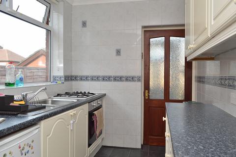 488 Burnley Lane, Chadderton, Oldham, OL1 2QT
