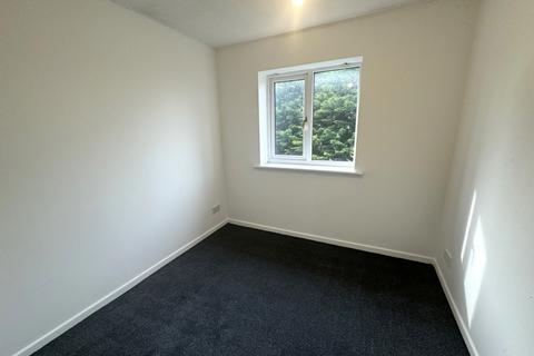 2 bedroom flat to rent, Hareden Road Preston PR2 6LG
