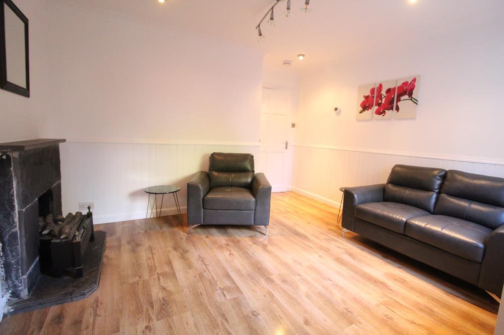 Lounge 2