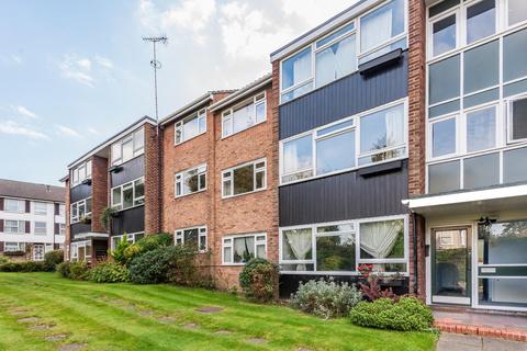 3 Vandyke Close, London, SW15 3JQ