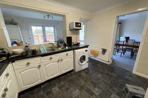 7 bedroom detached house to rent, Cull Close, Poole, BH12