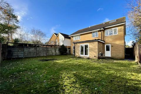 6 bedroom detached house to rent, Cull Close, Poole, BH12