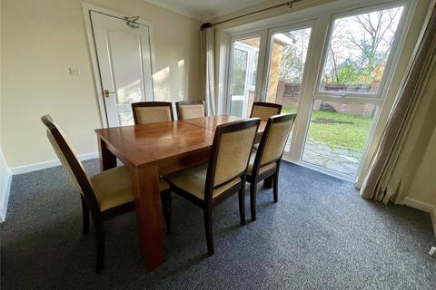 6 bedroom detached house to rent, Cull Close, Poole, BH12