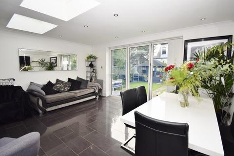 55 Rickmansworth Road, Pinner, HA5 3TJ