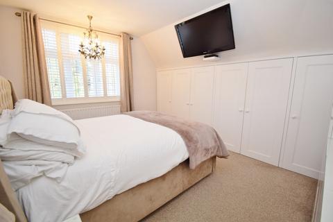 55 Rickmansworth Road, Pinner, HA5 3TJ