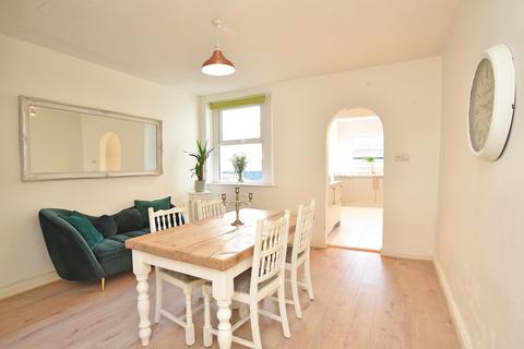67 Albert Road, Harrogate, HG1 4HX