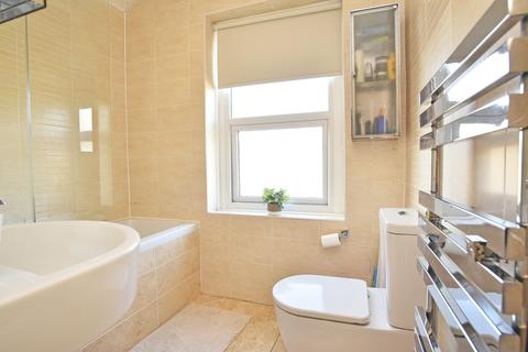 67 Albert Road, Harrogate, HG1 4HX