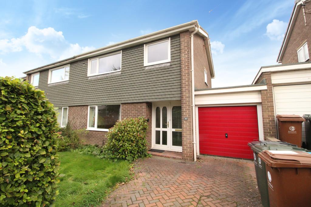 Glebelands, Corbridge 3 bed semidetached house £249,950