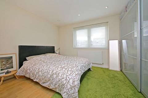 2 bedroom flat to rent, Fermoy House, Maida Hill W9