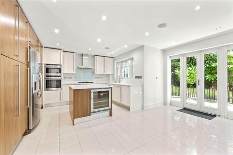 5 bedroom detached house to rent, Southwood Avenue, Kingston upon Thames