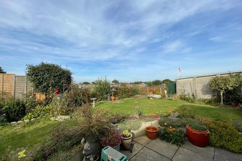 12 Garden Close, Shotley, Ipswich, IP9 1LZ