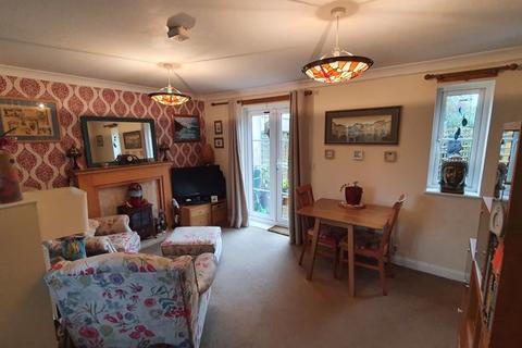 3 Farriers Green, Valley Truckle, Camelford, PL32 9QY