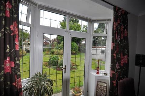5 Gordon Road, Glasgow, G44 3TL