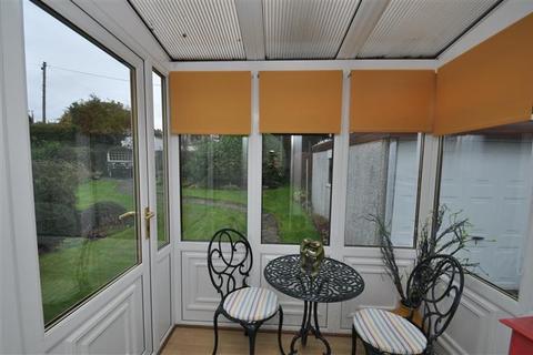 5 Gordon Road, Glasgow, G44 3TL