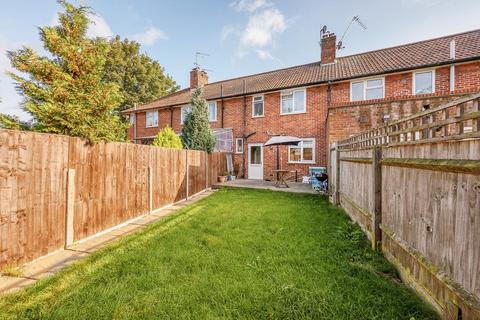 6 Greatdown Road, London, W7 1JS