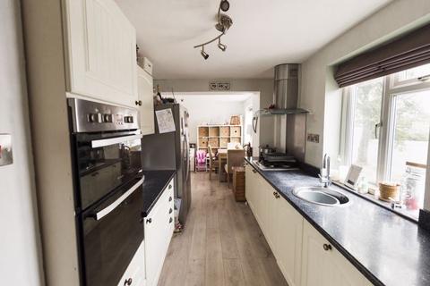 21 Trenchard Close, Sutton Coldfield, B75 7QP